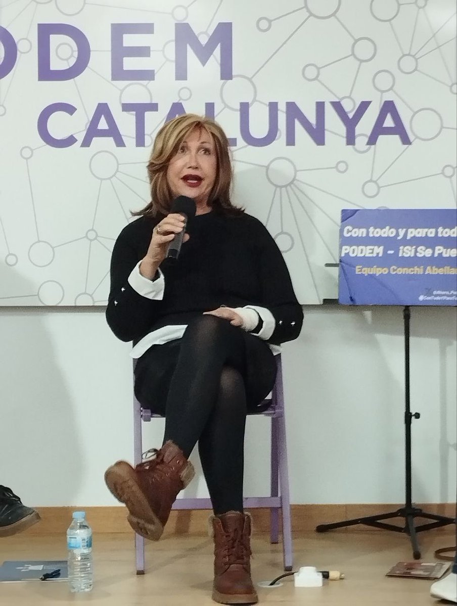 Ahora_Podem's tweet photo. “Es importante saber de donde venimos, y a donde vamos como colectivo.

Un grupo humano que no tiene memoria esta condenado a repetir los mismos errores, y los mismos horrores”

🎤 de @CambrolleMar 

👉 https://t.co/nMT2SpWV5C…

VOTA👇
https://t.co/kNUBvkjHqz

#RazonesParaVotar https://t.co/l0jLD1LBu6