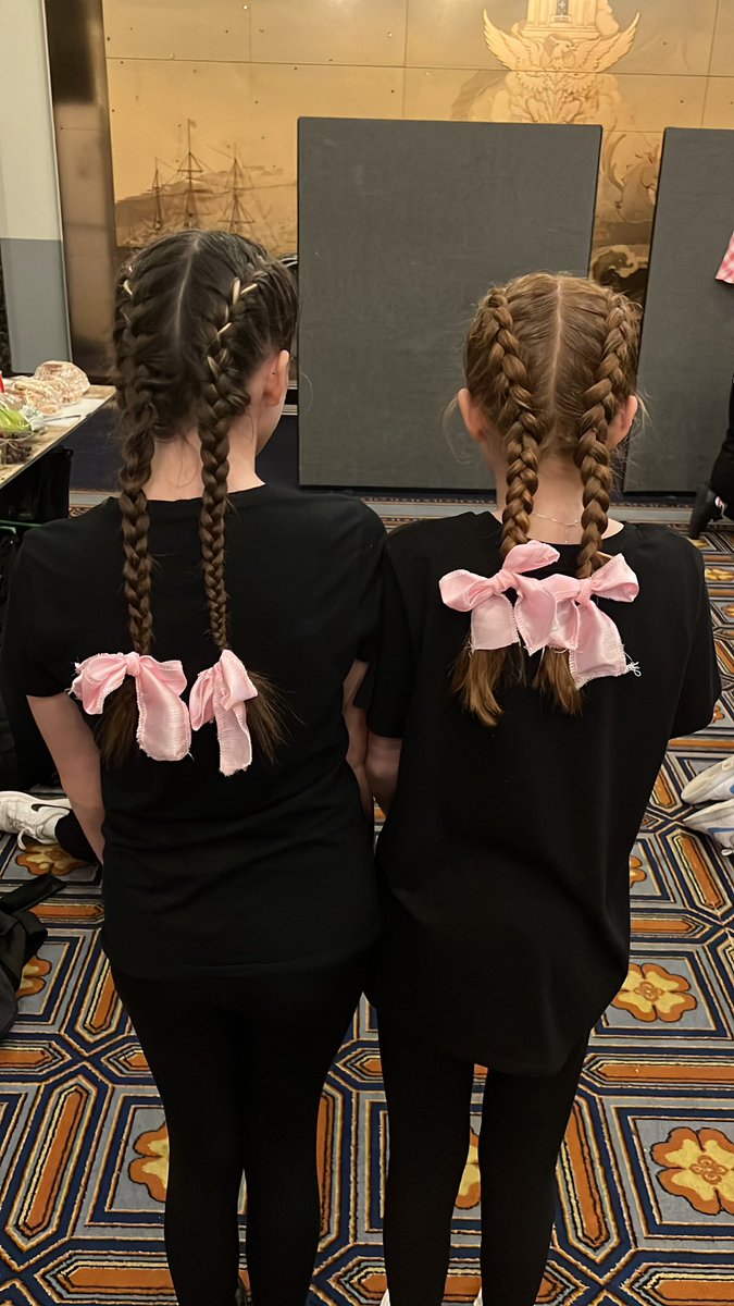 OAM_PE's tweet photo. @OasisMayfield Can’t wait to see our students perform tonight! 🌟🎀 #teammayfield #dancelive https://t.co/dwBtLvdu4E