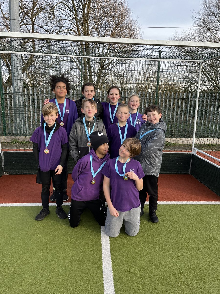 Southend East School Sports Partnership (@southendssp) on Twitter photo A great day at the year 5/6 emerging and main hockey 🏑 competitions. A great standard of skill on show. The winners were <a href="/AlleynCourt/">Alleyn Court Prep</a> second <a href="/earlshallschool/">Earls Hall Primary</a> and third <a href="/Heycroft2014/">Year 6</a> <a href="/activesouthend/">activesouthend</a> <a href="/SouthendWestSSP/">Southend West SSP</a> <a href="/EnglandHockey/">England Hockey</a> A great day at the year 5/6 emerging and main hockey 🏑 competitions. A great standard of skill on show. The winners were <a href="/AlleynCourt/">Alleyn Court Prep</a> second <a href="/earlshallschool/">Earls Hall Primary</a> and third <a href="/Heycroft2014/">Year 6</a> <a href="/activesouthend/">activesouthend</a> <a href="/SouthendWestSSP/">Southend West SSP</a> <a href="/EnglandHockey/">England Hockey</a>