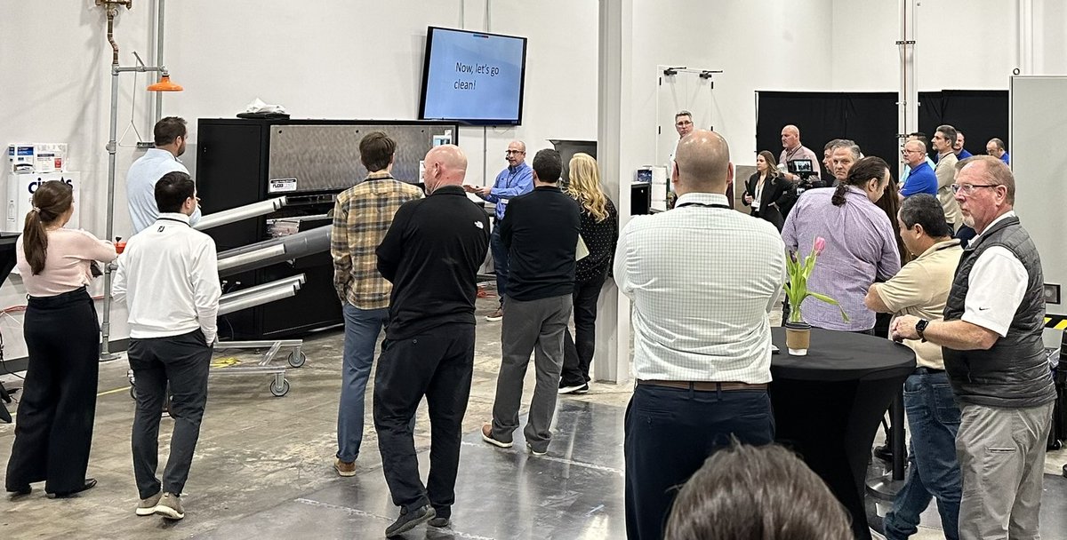 Joe Almeida doing great job presenting at the Automation in Flexo Summit at the Flexo Xperience Center on Cleaning Up with Automation! Thanks #FXC