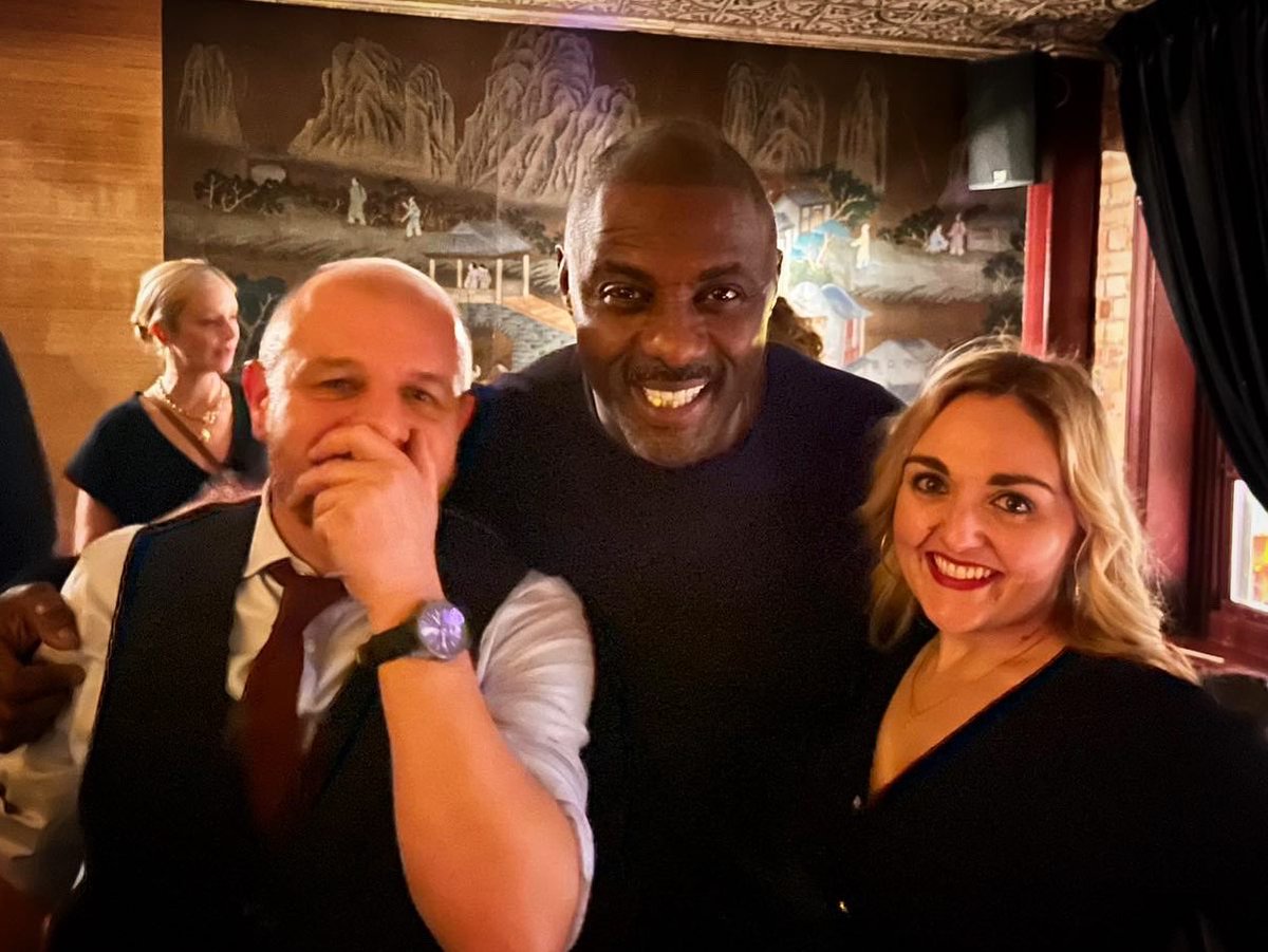 Vix93's tweet photo. Wrap party! 🥳 fun night celebrating with partner in crime Matt, the legend that is @idriselba all the incredible cast and crew and all the cocktails! 🍹 
#wrapparty #writer #thatsawrap #featurefilm https://t.co/UtSHGh904A