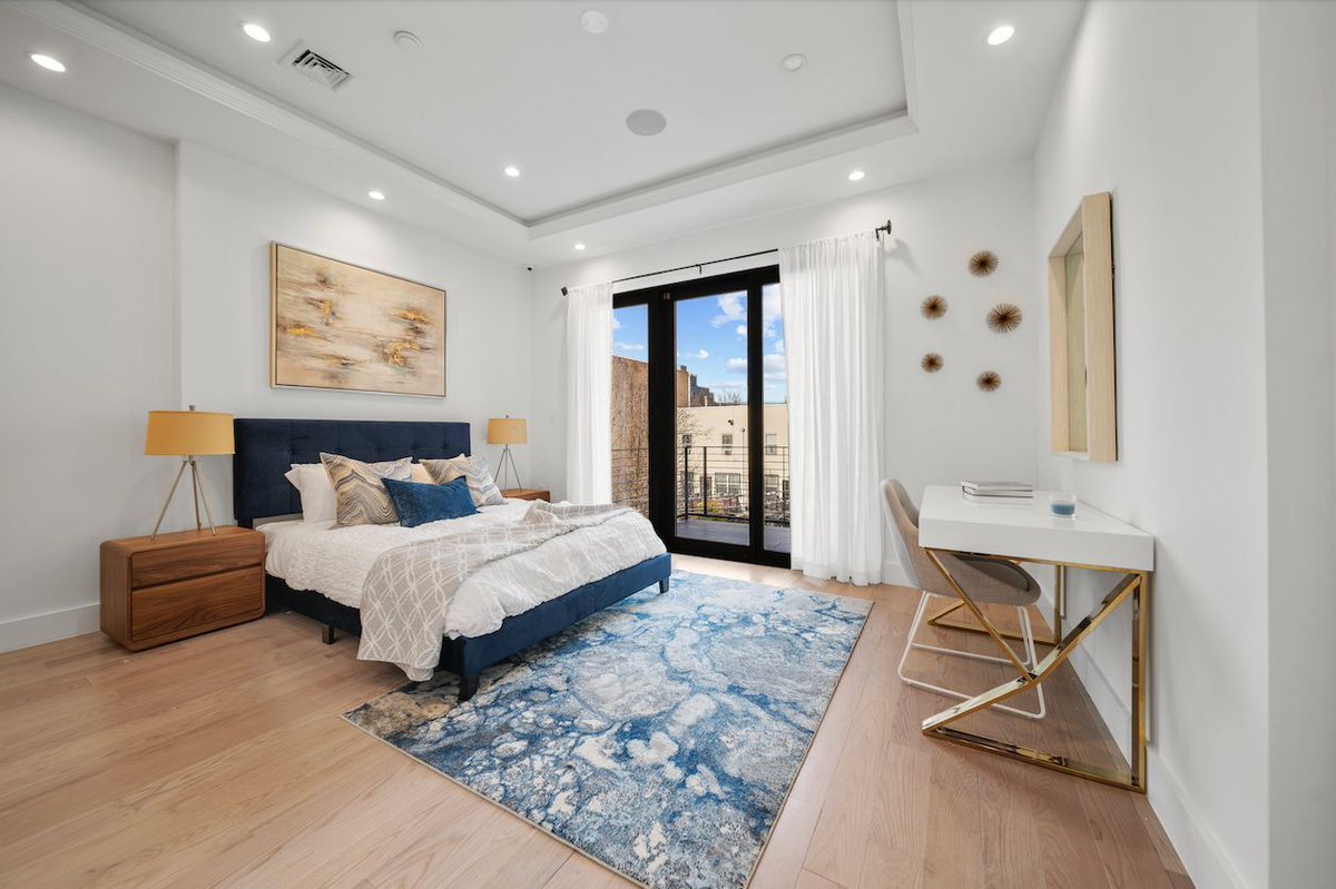 bedbrownstones's tweet photo. The perfect bedroom is an oasis for the body and mind #Design #BuyingBrooklyn #BBRHomes https://t.co/TELyQ3EaVs