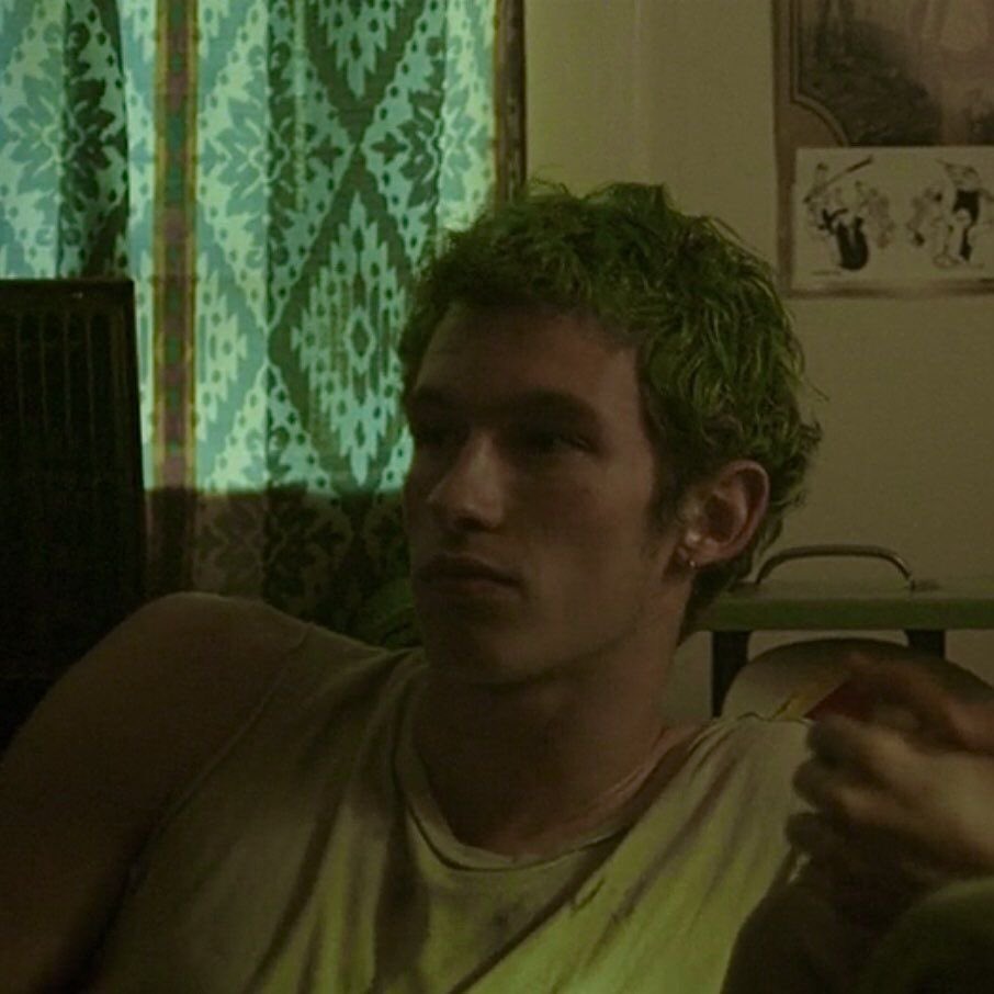 callumthinker's tweet photo. callum turner as tiger in green room https://t.co/wydbOWWrEH