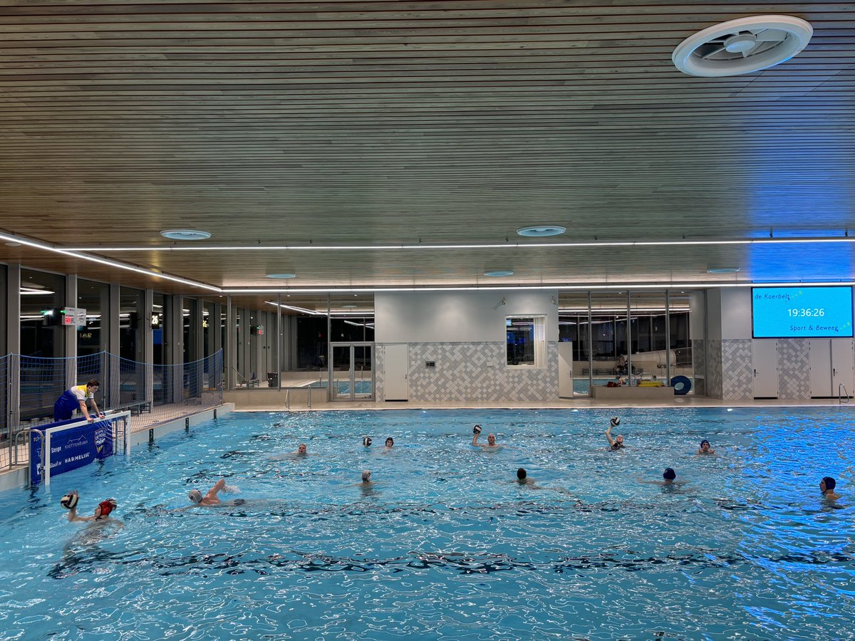 #waterpolo 🤽‍♂️ 🤽🏼‍♀️ #dejeugdheeftdetoekomst 
Blijft mooi 🤩