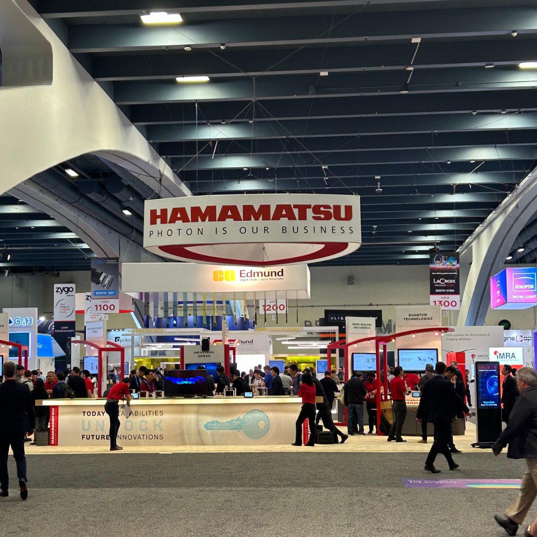 HamamatsuPhoton's tweet photo. We're excited for another great day at #PhotonicsWest! Have you visited #VisionSuite yet? 😎 Follow the arrows to Room 111, North Lobby, and look for the red carpet to get an exclusive experience that showcases the future of #photonics.💡
See you there! https://t.co/KRE8LtSGzD https://t.co/YiOyvPdiVn