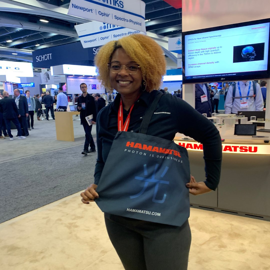 HamamatsuPhoton's tweet photo. We're excited for another great day at #PhotonicsWest! Have you visited #VisionSuite yet? 😎 Follow the arrows to Room 111, North Lobby, and look for the red carpet to get an exclusive experience that showcases the future of #photonics.💡
See you there! https://t.co/KRE8LtSGzD https://t.co/YiOyvPdiVn