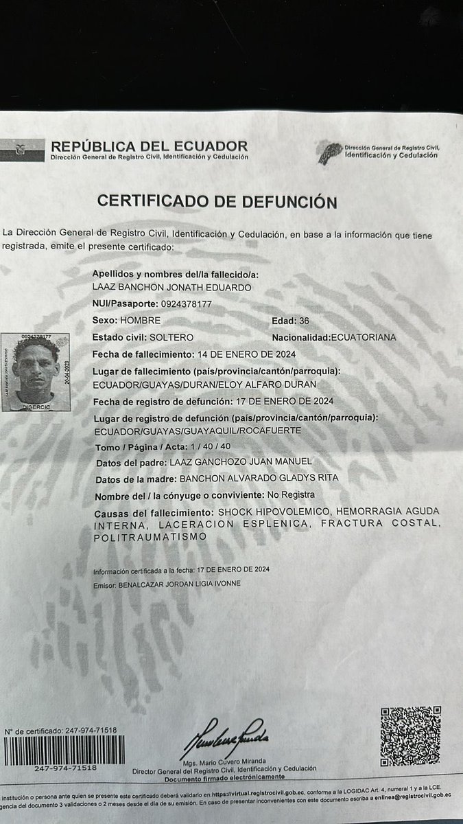 PedritoExtranja's tweet photo. Ecuador: 14 de enero en El Arbolito, uno de los barrios más pobres de Durán se llevaron preso a un joven electricista sin antecedentes penales.
El mismo día aparece muerto con shock hipovolemico, múltiples fracturas, hemorragia aguda. 
No, no podemos callar ante esto.
@CIDH https://t.co/QVITpfZA3e