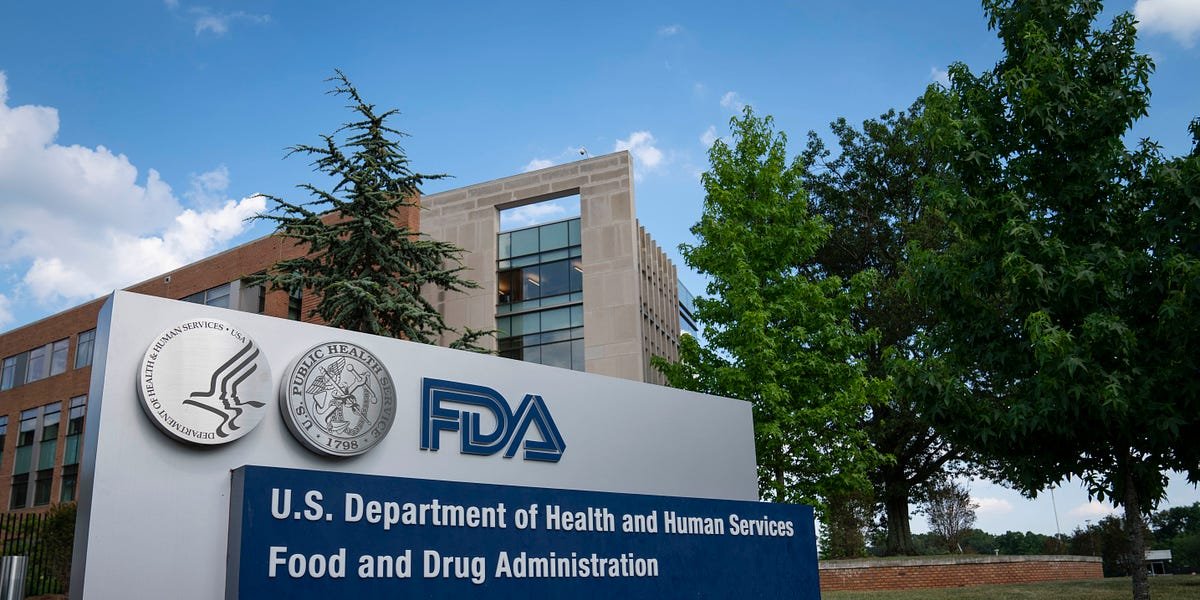 “Surgery has at least all of the market challenges that harry pharmaceuticals and it doesn’t have an FDA. Yet, it still muddles through” <a href="/MTabarrok/">Maxwell Tabarrok</a> 

Surgery Works Well Without The FDA:

progressforum.org/posts/sdh4GhWq…