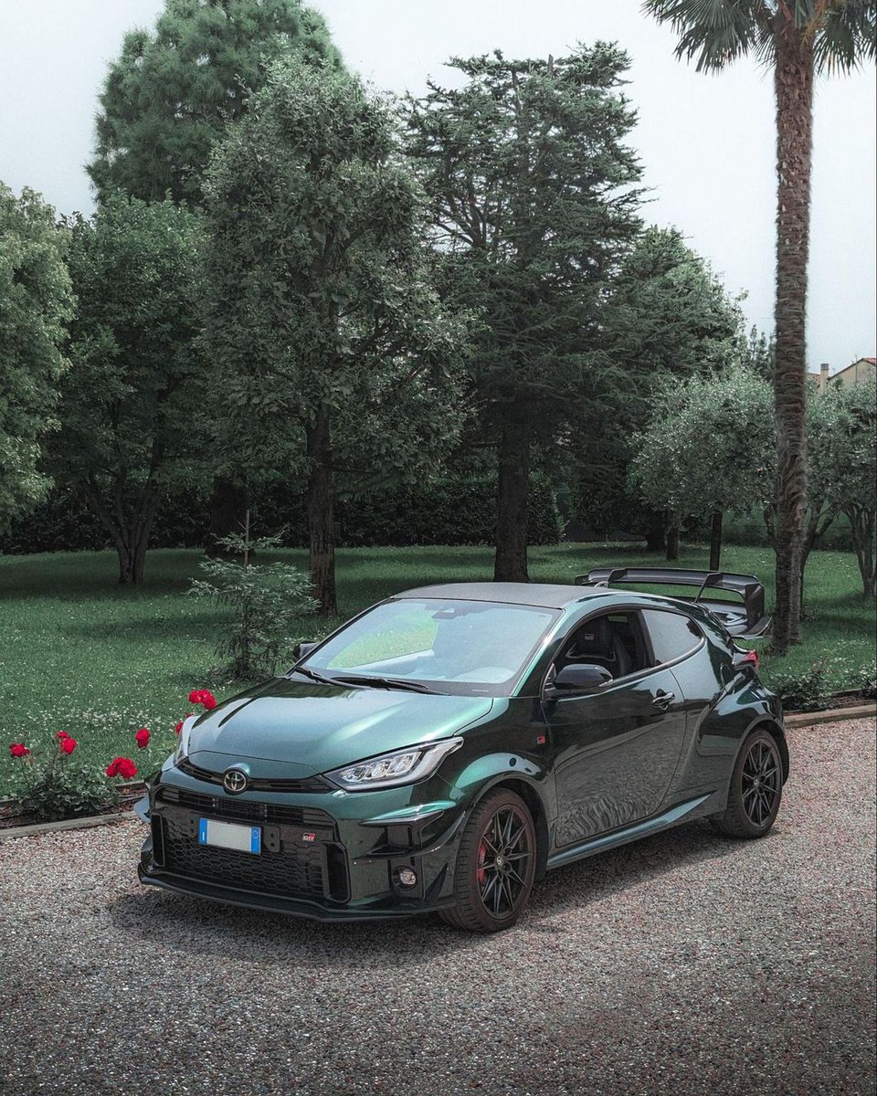 YoshimuraJDM's tweet photo. De los GR Yaris más bonitos que he visto hasta ahora https://t.co/lfJ1hwRZFv