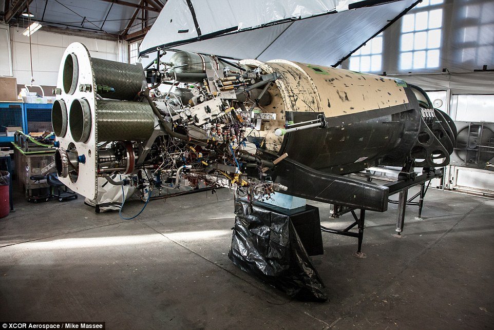 greatbignow's tweet photo. Sure it never flew, XCOR went bankrupt, and I didn´t get a chance to apply after making it to the top 10 out of 150 applicants, of which only 2 are selected, but this spaceship inspires and motivates me like nothing I can explain. I ended up across the street, but I always wonder https://t.co/D8HOccAFLU