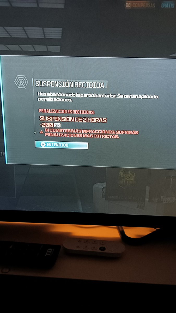GnZzaaa92's tweet photo. Muchas gracias @ATVIAssist @Activision no me entra a las partidas por qué vuestro juego es una puta mierda y me quitáis 400 puntos, que asco me estáis dando os lo juro, no ponéis solución a nada, me tengo que quedar sin jugar por qué vuestro juego va como una mierda, GRACIAS! https://t.co/M2LdBLtRO6