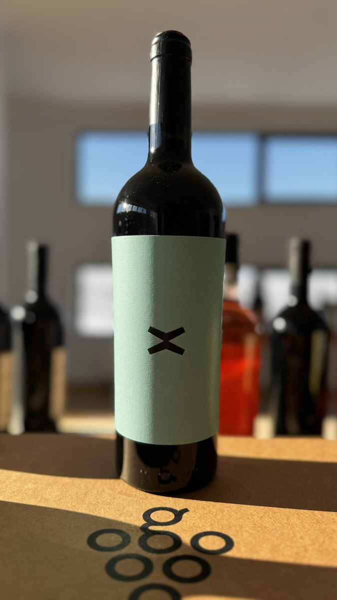 Mioritzi Wine tweet media