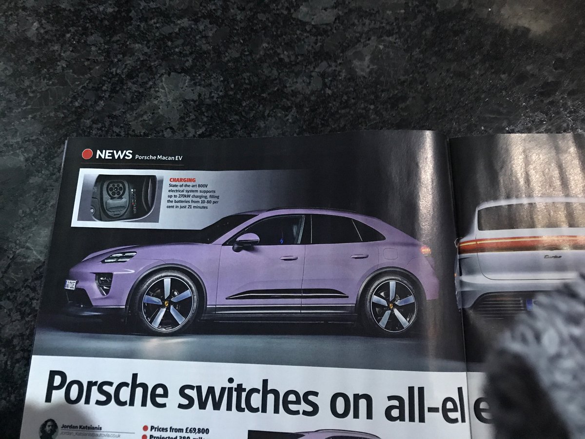 Found a lovely car for you @Lordflashh3art 

It’s just your colour 👍
