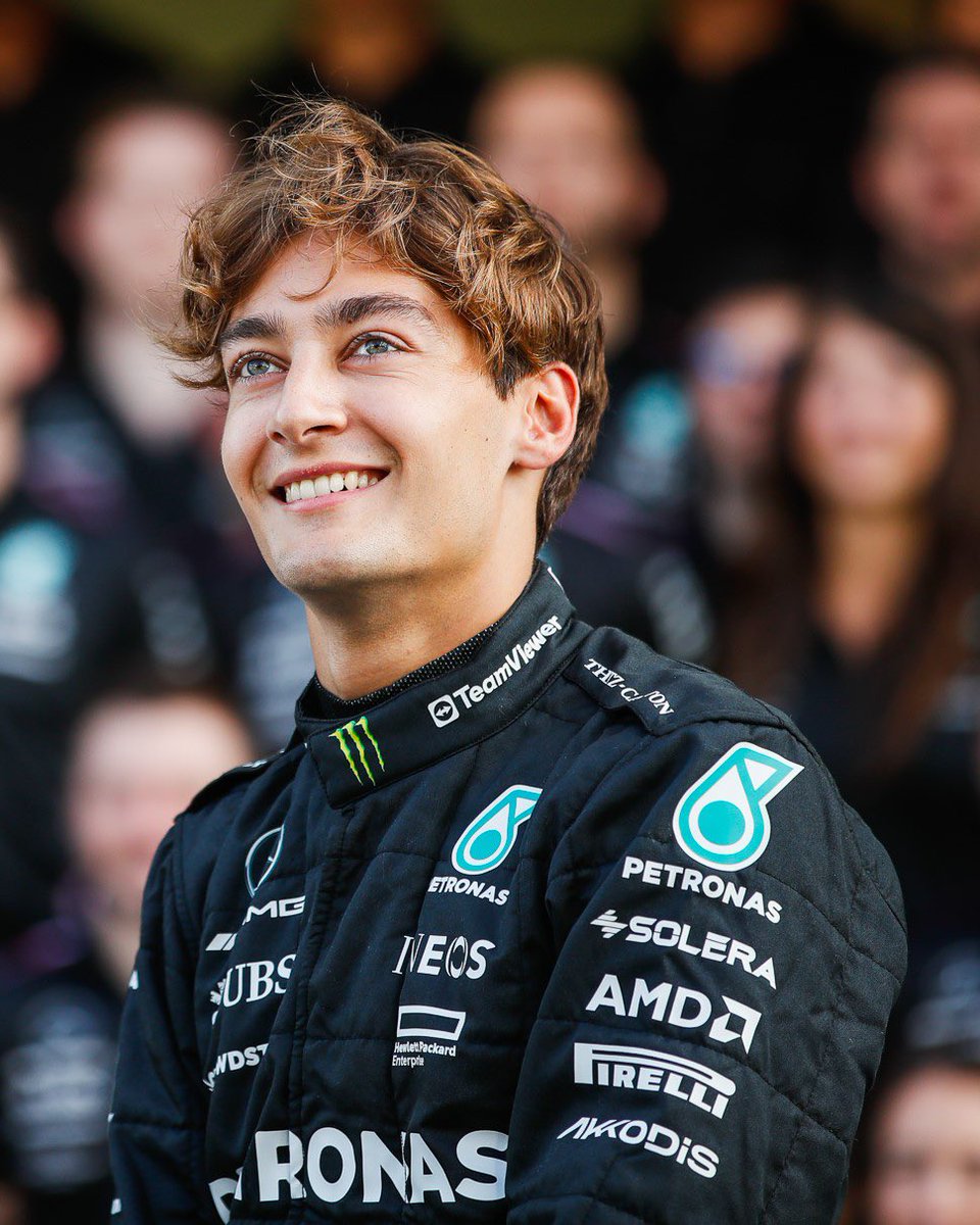 MercedesAMGF1's tweet photo. Then and now 😊 https://t.co/c3FUrpFJI8