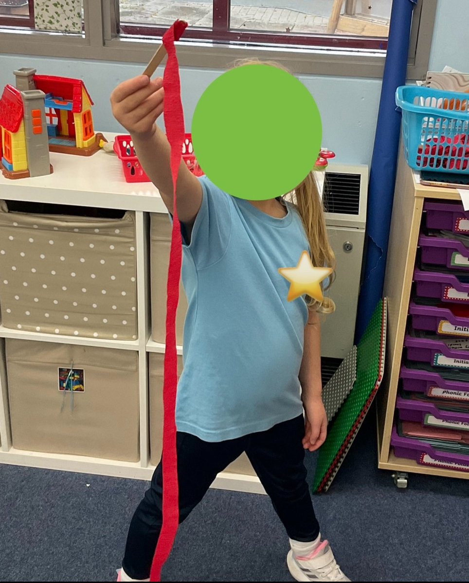 MissDavisUSW's tweet photo. Loved making ribbons for our Health and Wellbeing lesson this morning! We used them to create a lovely dance to celebrate Chinese New Year 💃
Think they might be the world’s sturdiest ribbons too- not one of them broke! https://t.co/h41iqvRSHx