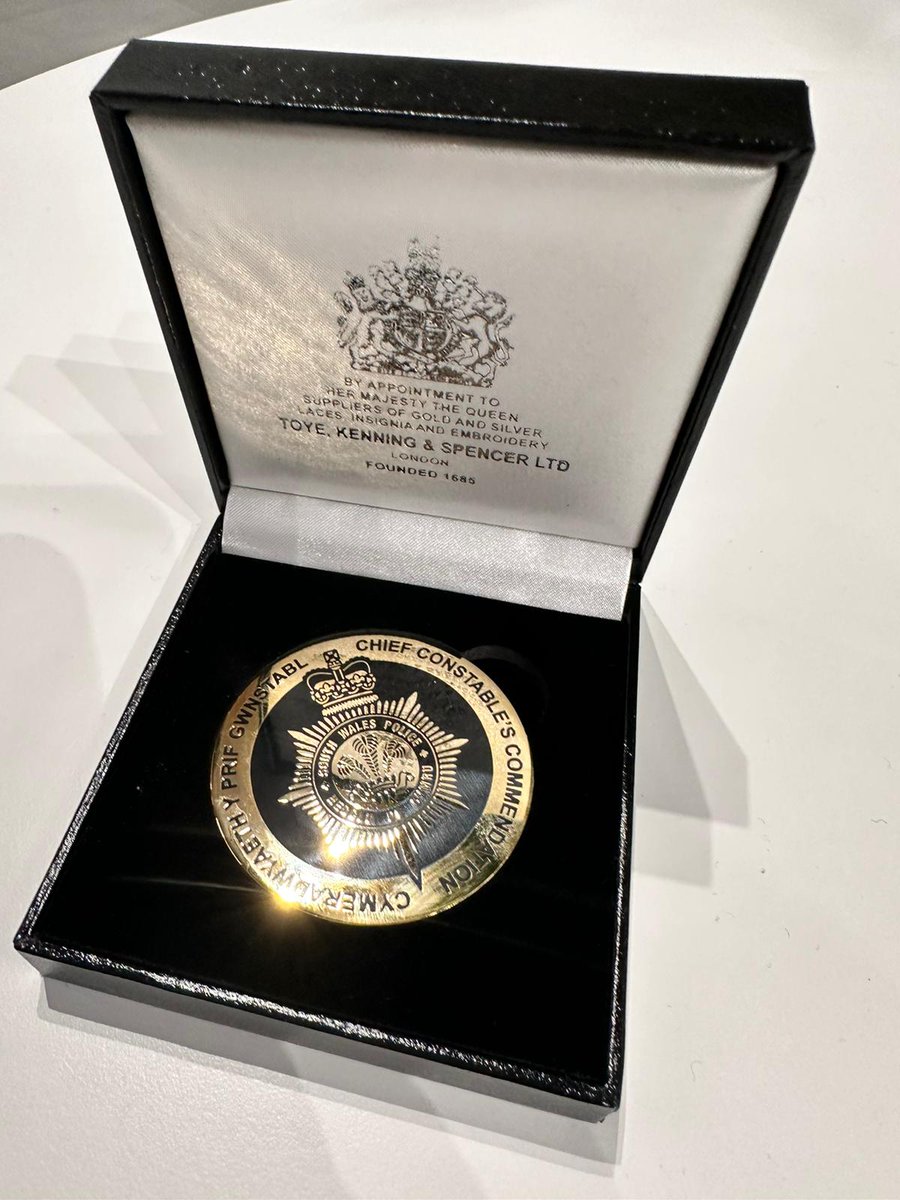 Team #NPMD are super proud to receive a Chief Constable's Commendation this evening @swpolice in recognition of our professionalism organising #NPMD #DreamTeam #Proud #PoliceFamily Here's to the 21st #NPMD in Glasgow on Sunday 29th September 2024 nationalpolicememorialday.org