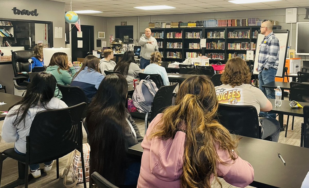 drclaywebber's tweet photo. Big thanks to Student Pastor Todd Smart and Coach Pelham for speaking to our RAMS Leadership students this morning!!! This was an amazing session on the topic of “leadership”. #ramnation @AHS_Rams @marshall_school https://t.co/eY5qoZ6DjW