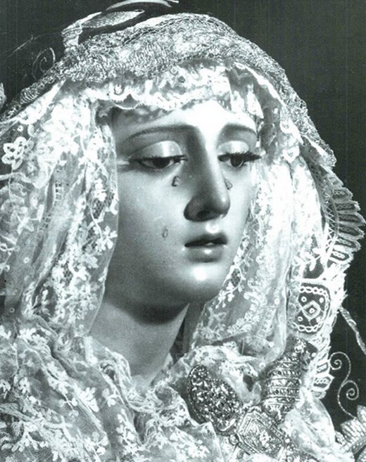 Nicodemo_BLC's tweet photo. La Virgen de la Presentación, para selectas minorías. https://t.co/0LJzNPhTq7
