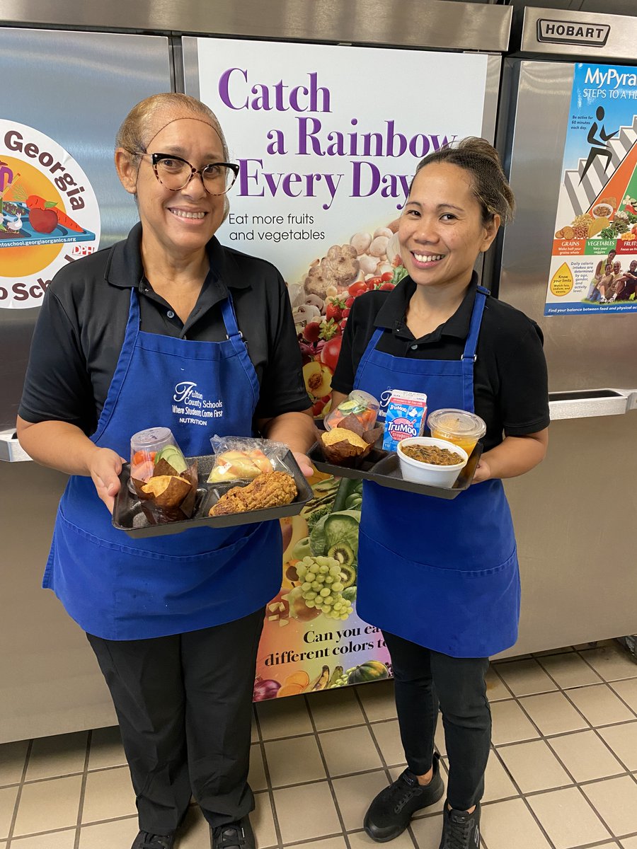 FCSNutrition's tweet photo. Souper excited to ladle up some warmth this January during Soup Month! 🍲🥣 Warm up your winter with our delicious and nutritious soups from the School Nutrition Program! 🔥 #FuelingGA #GSNAMinded #GATrayoftheWeek https://t.co/dbjr42KvXO