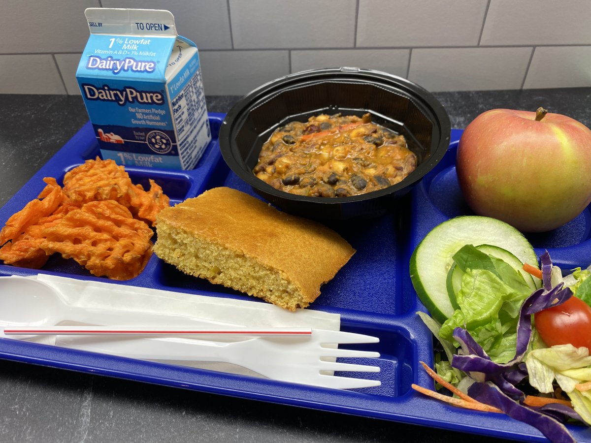 FCSNutrition's tweet photo. Souper excited to ladle up some warmth this January during Soup Month! 🍲🥣 Warm up your winter with our delicious and nutritious soups from the School Nutrition Program! 🔥 #FuelingGA #GSNAMinded #GATrayoftheWeek https://t.co/dbjr42KvXO