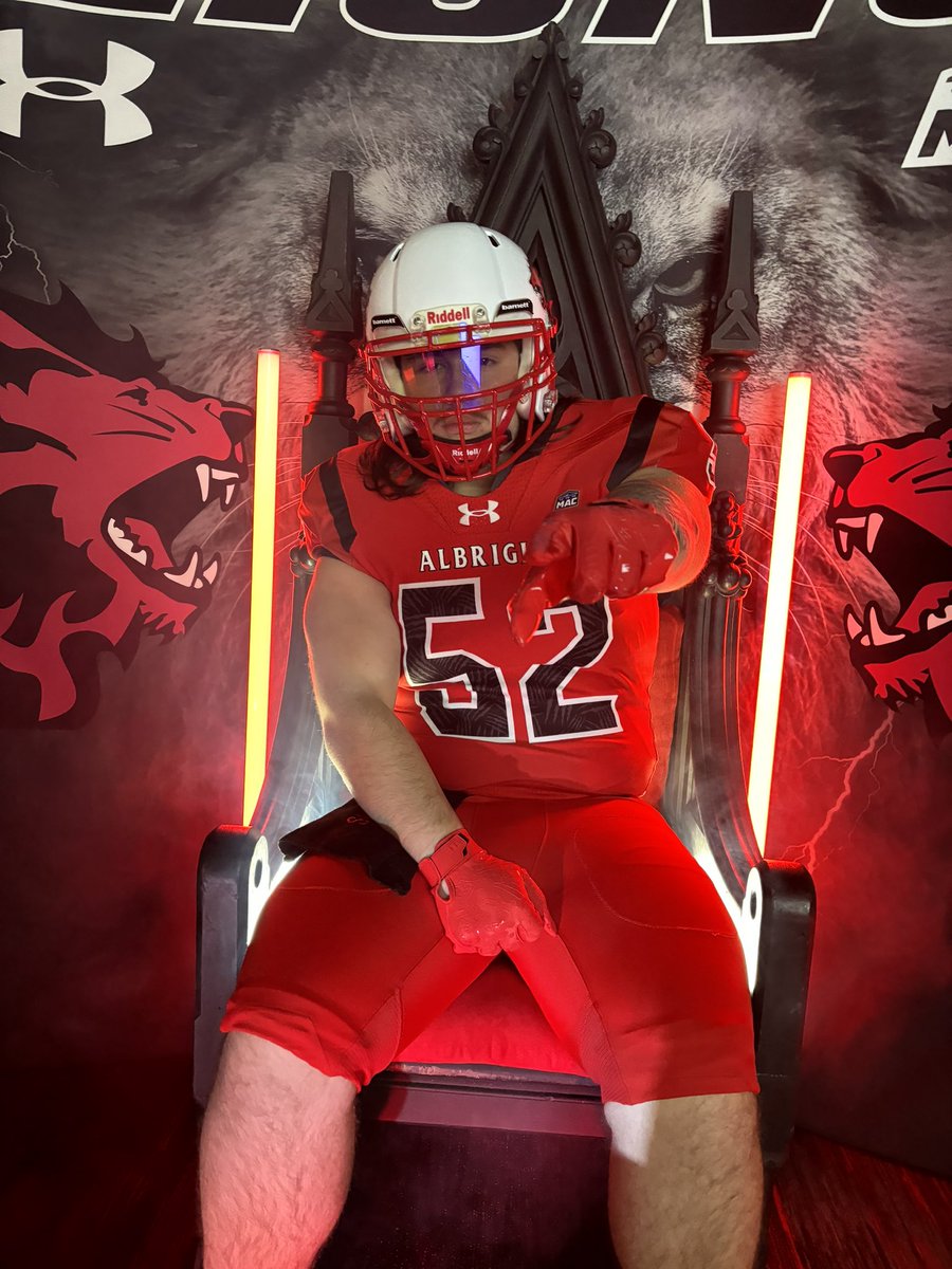 Josueblanco52's tweet photo. Thank you to @Isaac_Collins and @jeff_knarr for the invitation to visit @Albright_FBall and their amazing campus. Had an amazing experience and great conversations with the players/coaches. #24takeover https://t.co/9Fo2soizaR