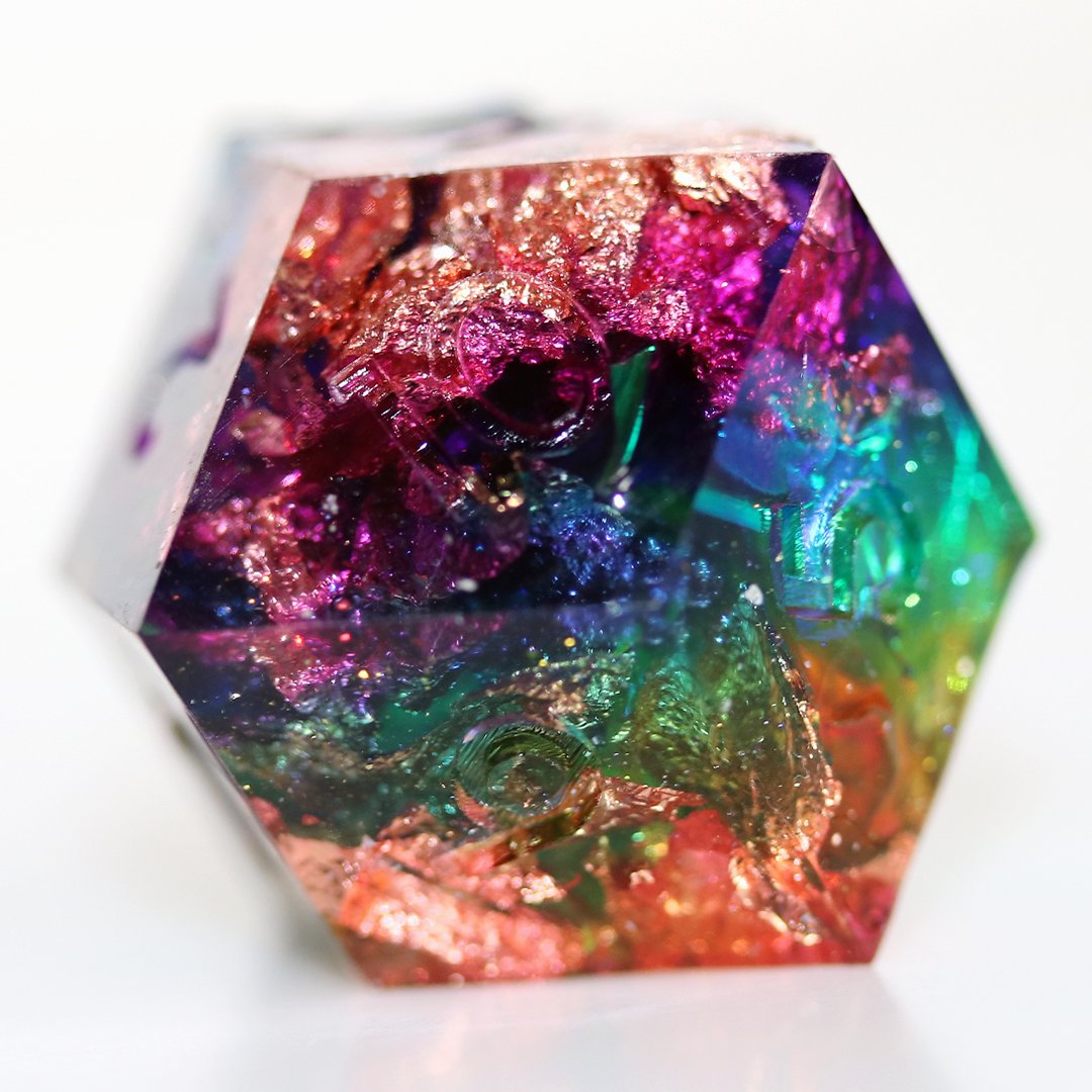 kreidice's tweet photo. Handmade resin dice
•
•
•
#dnddice #diceset #dicegames #diceporn #dicemaniac #polyhedraldice #polyhedraldiceset #diceaddict #diceaddiction #dicemaster #dicecollector #dicecollection #rpgdice #dicetray #ttrpg #boardgames #dicemaking #dicemaker #resindice #handmadedice #kreidice https://t.co/PzhXvrppdb