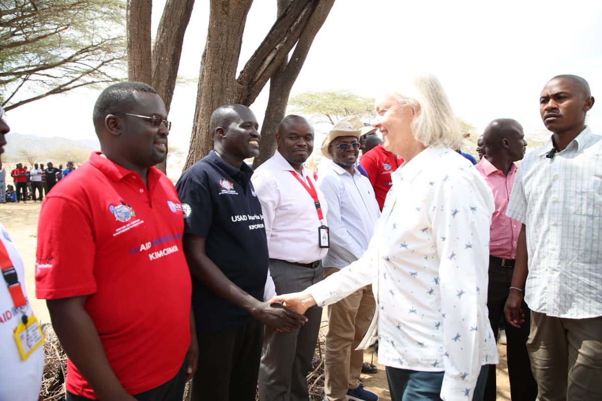 anthonyarasio's tweet photo. Was a lot of honour hosting US Ambassador Meg Whitman at kimormor outreach today at Lomeguro water point in Makutano (Turkana North). https://t.co/BdSlOxi5J2