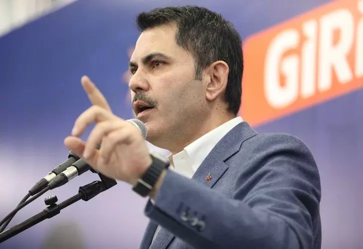 darkwebhaber's tweet photo. Murat Kurum:

"11 ilde deprem oldu. 130 bin canımız gitti. İstanbul'a bir şey olursa bayrak gider." https://t.co/dItWkimuKA