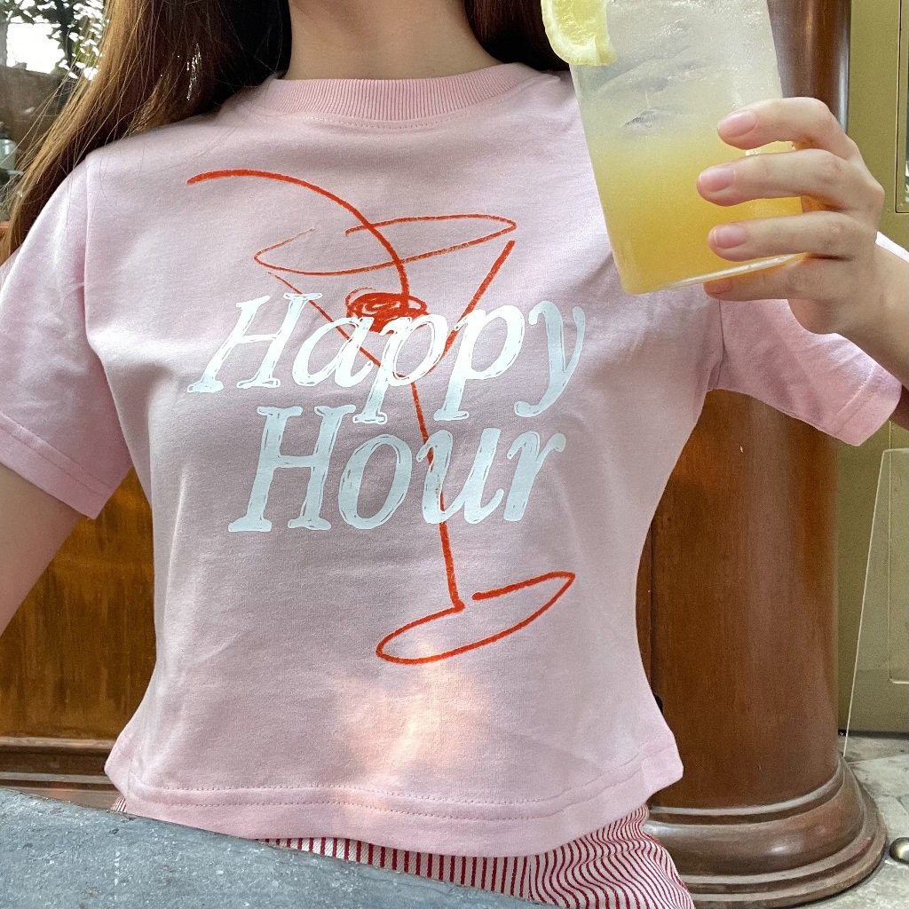 tamjaichunbkk's tweet photo. ใครเบื่อเสื้อสีขาว ลองมาดูของร้าน kudsun_official ลายน่ารักทุกตัว เค้า baby tee / crop tee สีๆ ออกมาได้สวยมาก สีเสื้อจะมีความตุ่นๆ ไม่ตะโกนจนเกินไป เอาไปแมชกับท่อนล้างได้ง่าย ราคาน่ารัก 350-390 บาท มีติดตู้ไว้หยิบมาใส่เรื่อยๆแน่นอน ใส่แล้วไม่ย้วยไม่ยาน https://t.co/INrJ11CjIs