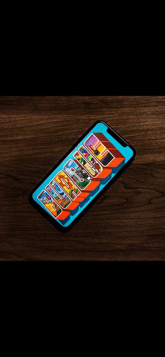 TheDopeDR's tweet photo. @ProfBenavidez phone screen and selfie shape https://t.co/PUi59jsGjH