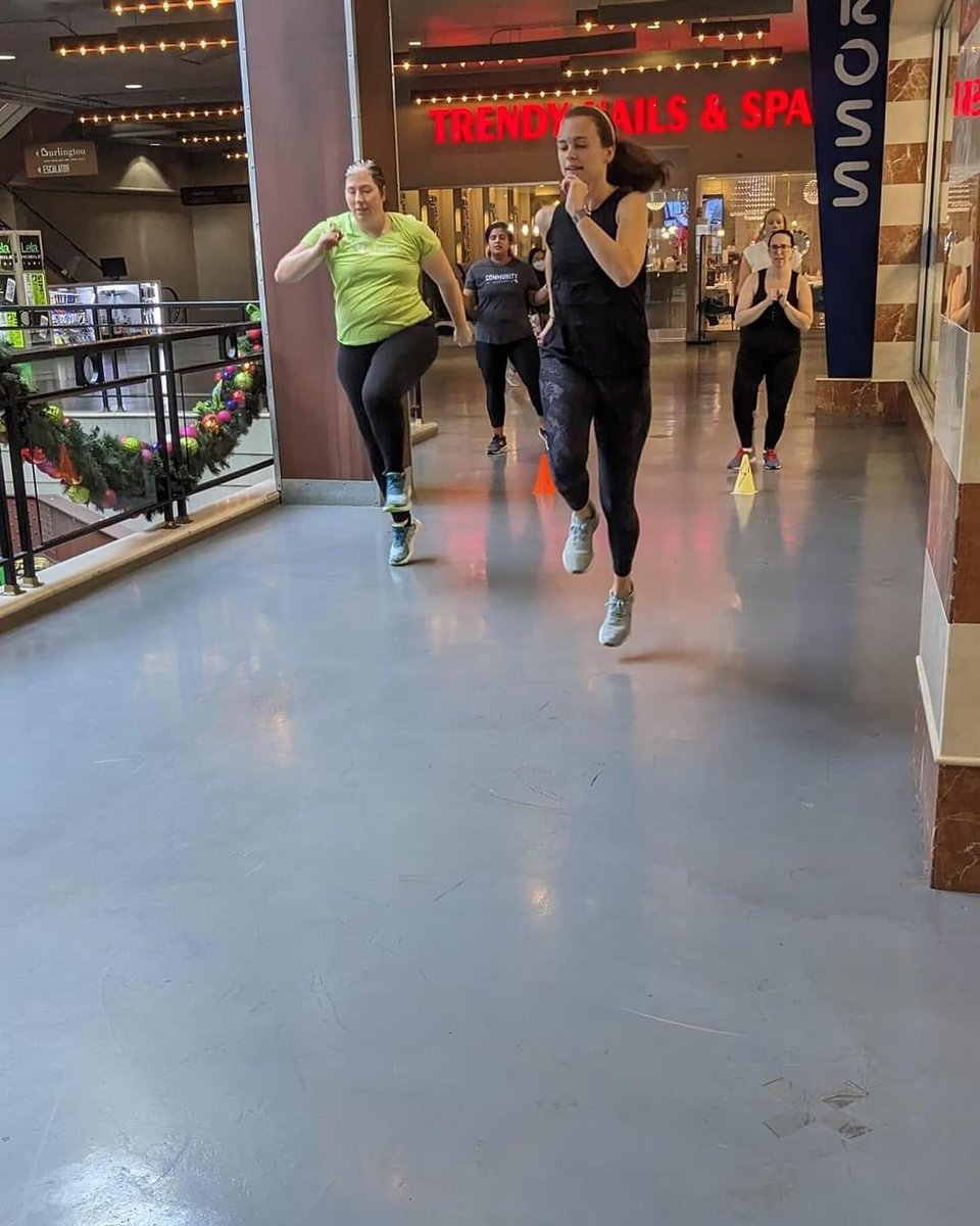 EllsworthPlace's tweet image. Did you know you could take @fit4mommoco stroller strides and stroller barre classes on Wednesdays and Fridays at Ellsworth Place?  Go to montgomerycounty.fit4mom.com for more info! #ellsworthplace #strollerstrides #strollerbarre #downtownsilverspring #gbtrealty