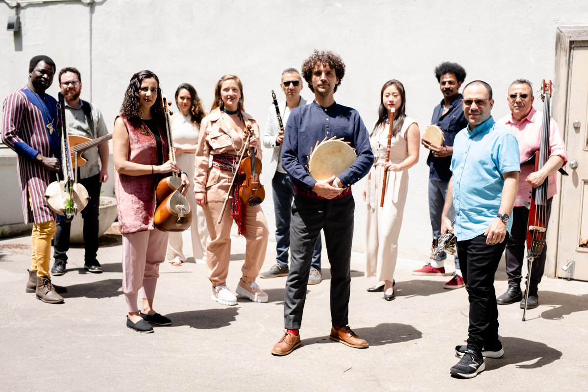 KoernerHall's tweet photo. Dive into a world of music with @kuneworld! Join us on March 2 at #KoernerHall for an extraordinary showcase celebrating Canada's cultural diversity. Special guests include Canadian guitarist @JesseCookHQ and global South Asian pop icon @itsmeeshashafi: https://t.co/B0hEMDKlN5 https://t.co/1JV4mDrXUz