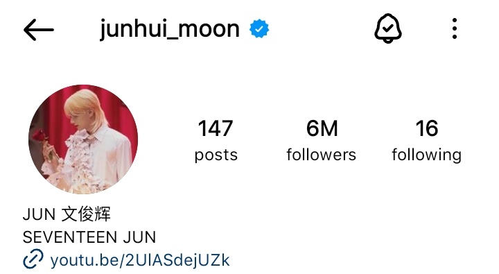 JunhuiBrazil's tweet photo. [INFO��] 31.01.24 | Nosso #JUN bateu 6 milhões de seguidores no seu Instagram. 🥳

@pledis_17 #SEVENTEEN https://t.co/pUXtJhHJdU