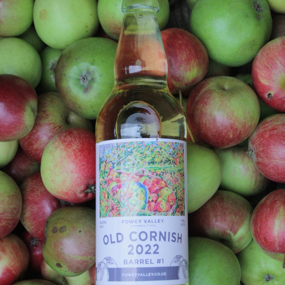 Introducing the fourth of our limited batch of Old Cornish Ciders! Why should you grab one of the 100 bottles? 🍻 Handcrafted with a very special and rare selection of Cornish apples 🍻 Unique flavour profile that dances on your taste buds 🍻 Once they're gone, they're gone!