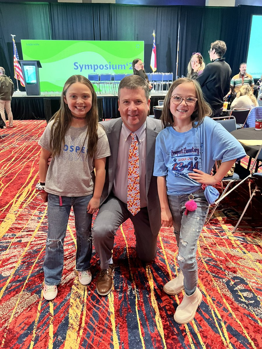 Andrew G. Houlihan tweet media