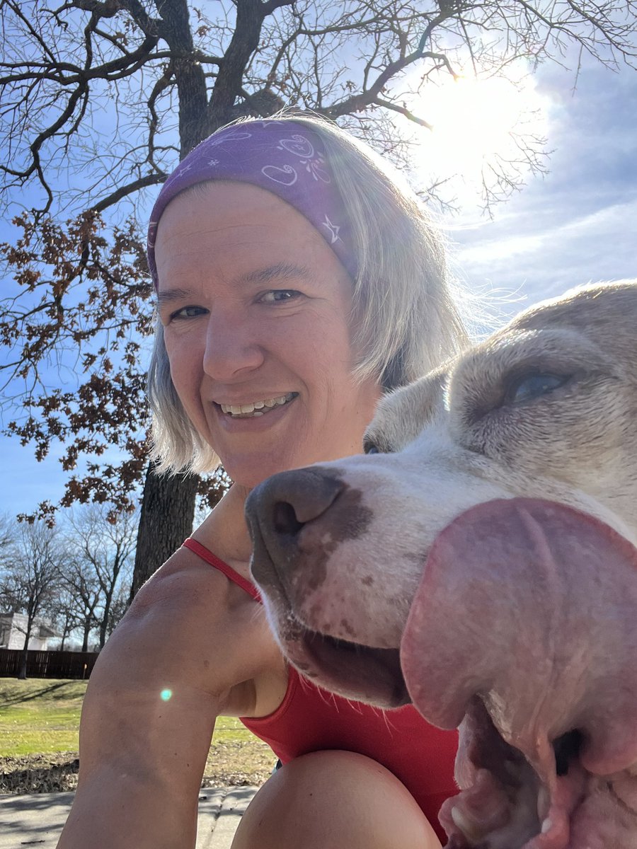 robynrdobbins's tweet photo. Sunny, warm walk with #DaisyRaven. She’s such a sweetheart.
I’m fueled by #NSNG #carnivore, but the sun brings my energy. It brings great joy to recharge after a week of clouds.
#MetabolicHealth #MeatHeals #MentalHealth
#Bipolar #depression #LMHR
#LessOfMeStories https://t.co/uI9a3kdqrF