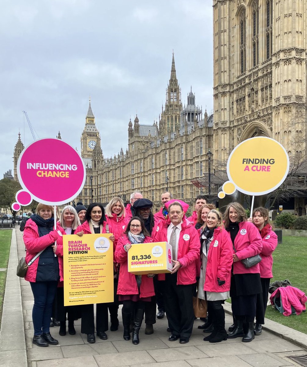 shitscaredmum's tweet photo. Today we delivered a petition to @10DowningStreet signed by 81,000 people who share our view that we need more research into brain tumours- the biggest cancer killer of children &amp; adults under 40
The current 2% of research spend is unacceptable #BeMoreLaura 
@braintumourrsch https://t.co/y2PqmsRUNH