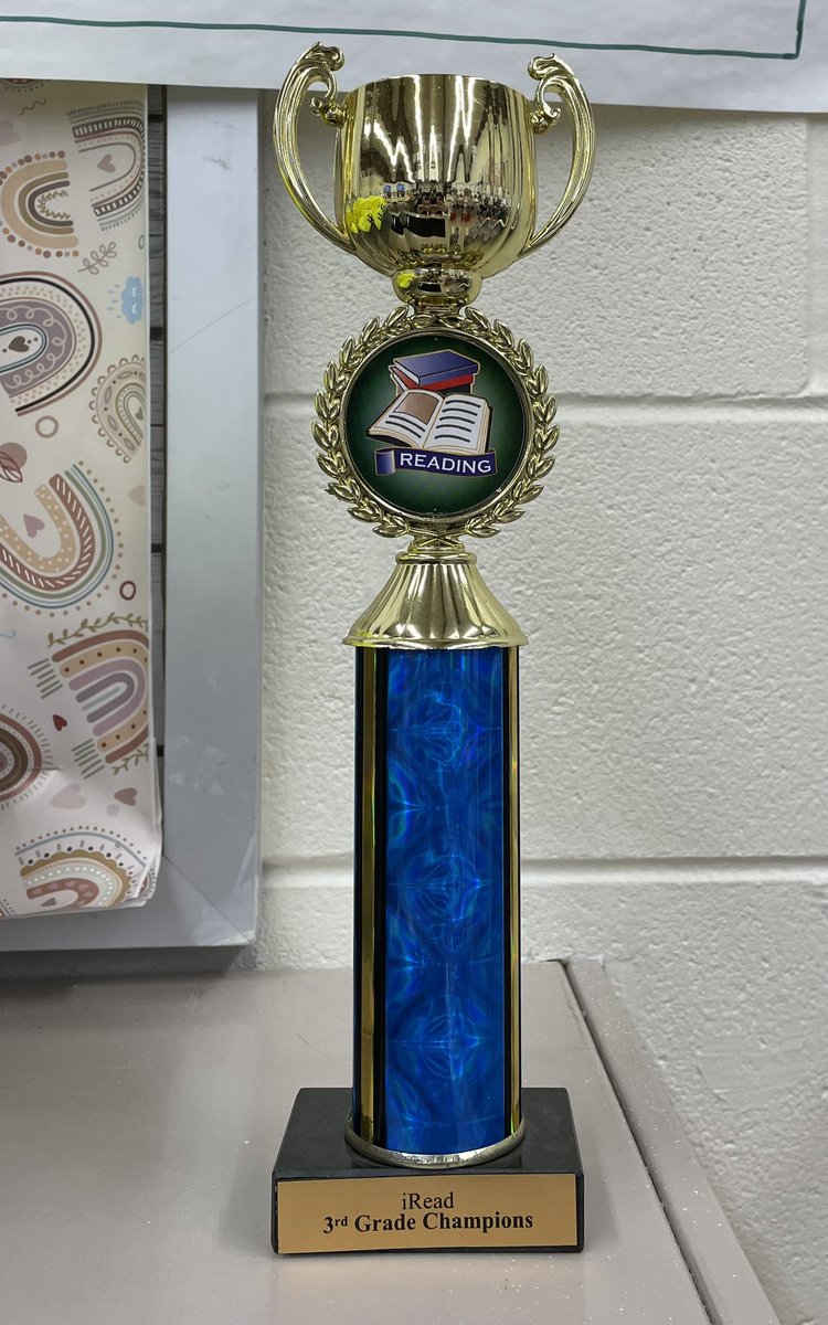 Helen Weiss tweet media