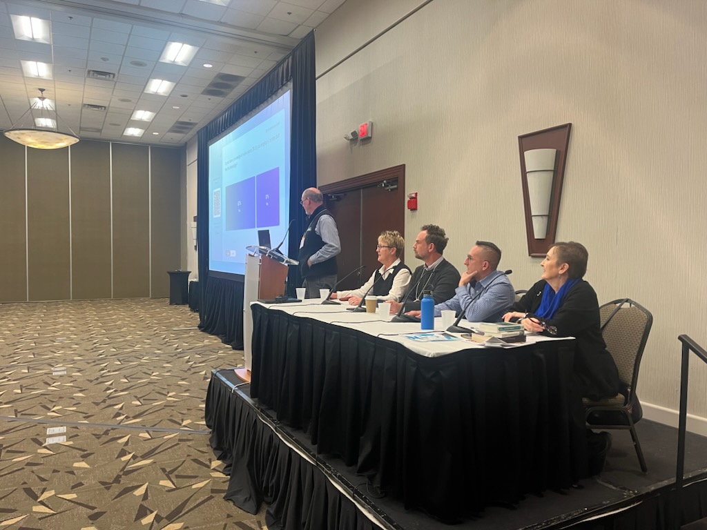 RecResourceServ's tweet image. Using Native Plants in Park Landscaping

Focuses on benefits of using native plants in park landscaping, how to evaluate which native plants are the best "fit" for parks and how the NC-DNCR Native Plant policy will require native plant landscaping w/NC PARTF funded projects.