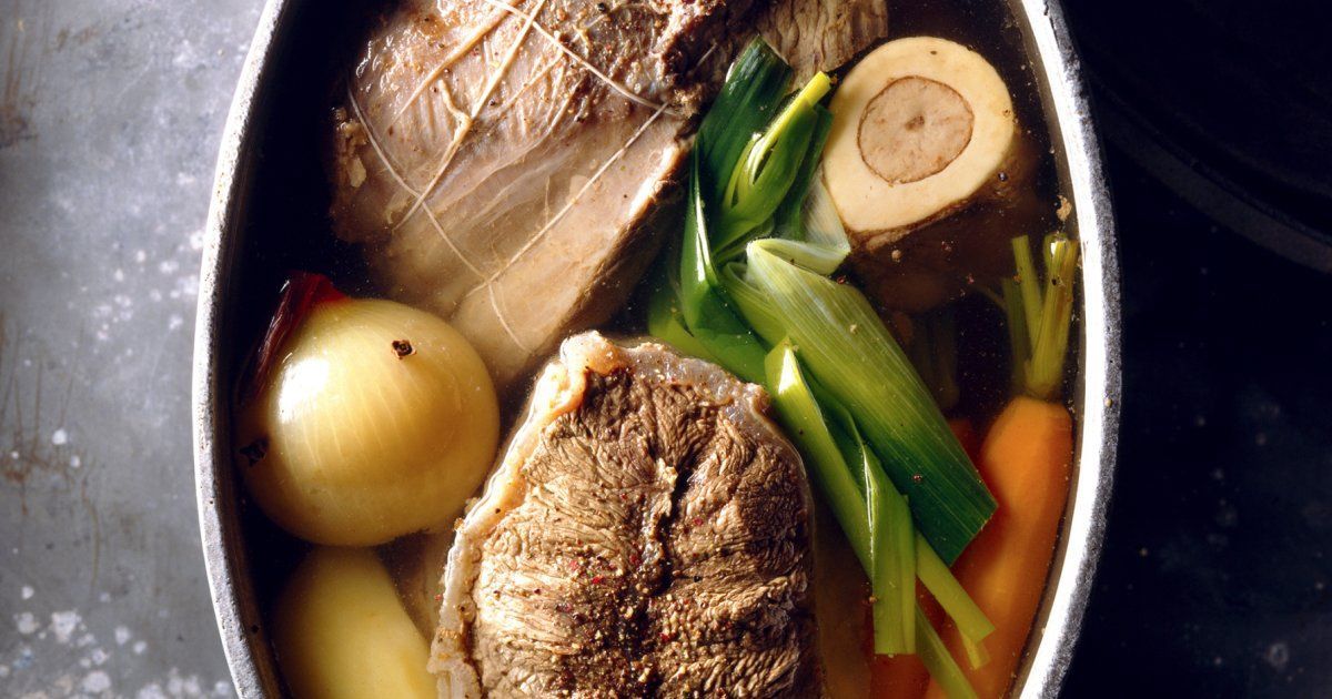 Le pot-au-feu de Cyril Lignac buff.ly/47PSwpe
