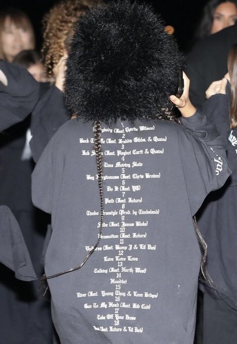 North West wearing a t-shirt with the supposed VULTURES tracklist.