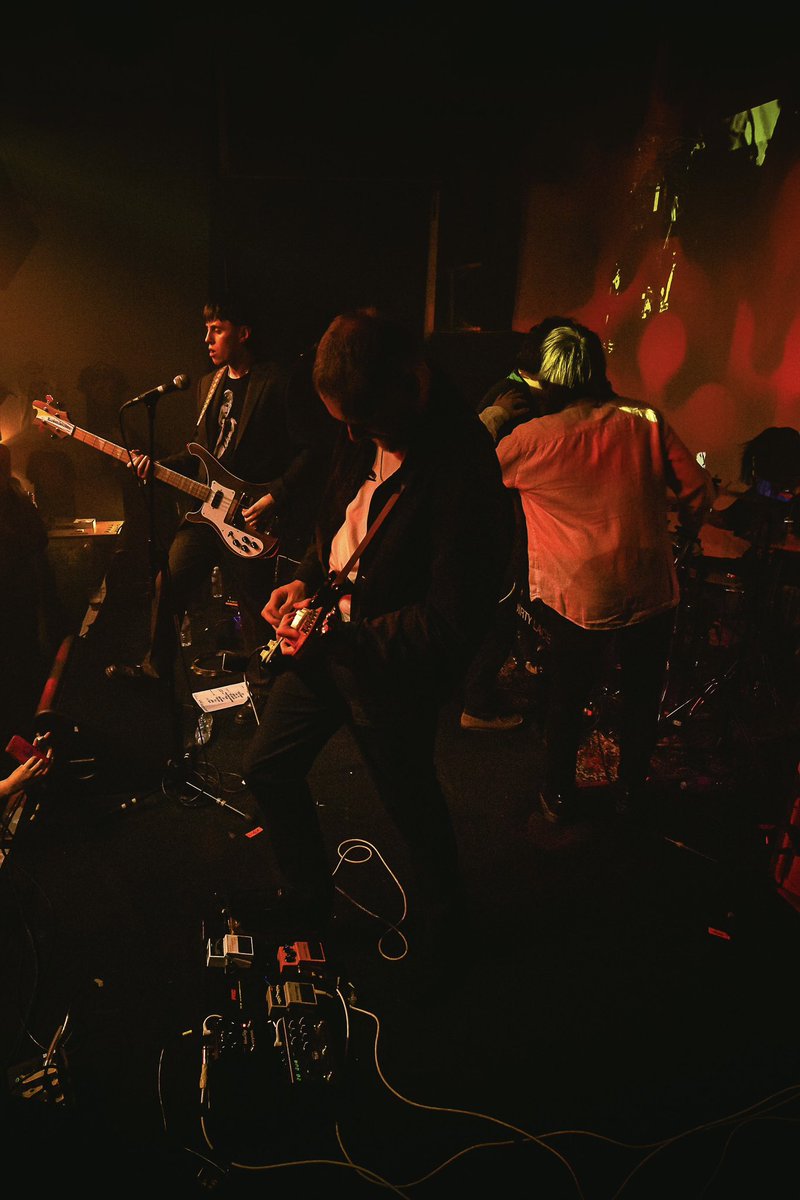 DIRTY LACES tweet media