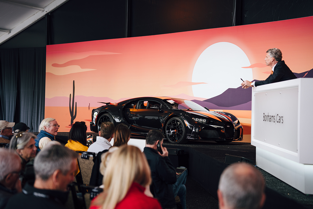 SportsCarMarket's tweet photo. Bonhams Cars claimed total sales of $12m at its Scottsdale auction, with a sales rate of 80%. Full results here: https://t.co/ySRozHq02J
#bonhams #bonhamscars #bonhamsaz #scottsdaleauction #scottsdale #arizonacarweek #azcarweek #carnews #automotivenews #classiccars #sportscar https://t.co/QAsN8tnNtu