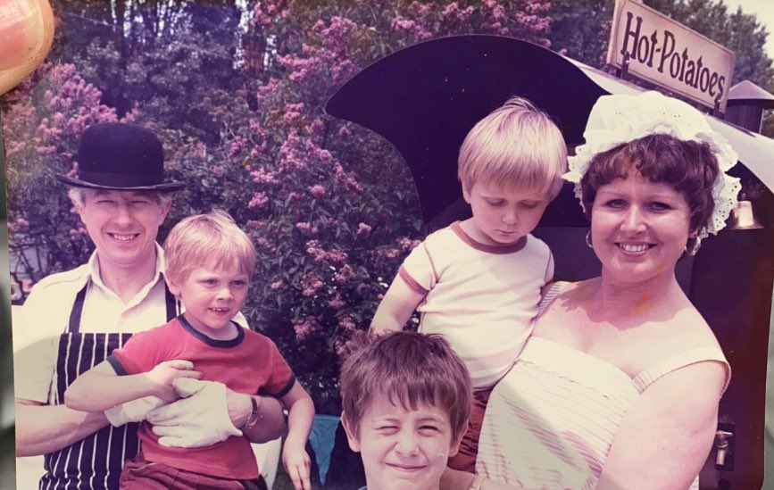 Justin Talks Villa tweet media