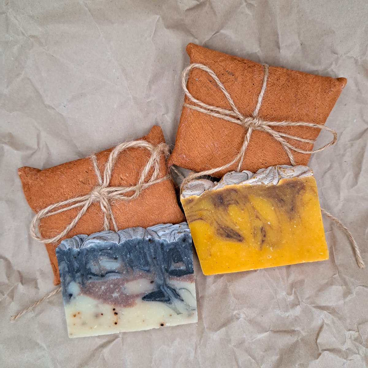 AfriArtisan's tweet image. Orange, Cinnamon and Spice Natural Soap Wellness Gift Box Gift Wrapped with Barkcloth

afriartisan.etsy.com/listing/161652…

#HandmadeHour #giftforhome #homedeco #Gift #SocEnt #SEO #craft #onlinecraft #etsysale #etsygifts #UKGiftHour #shopsmall #shopindie #Soap #Barkcloth #Natural #Beauty
