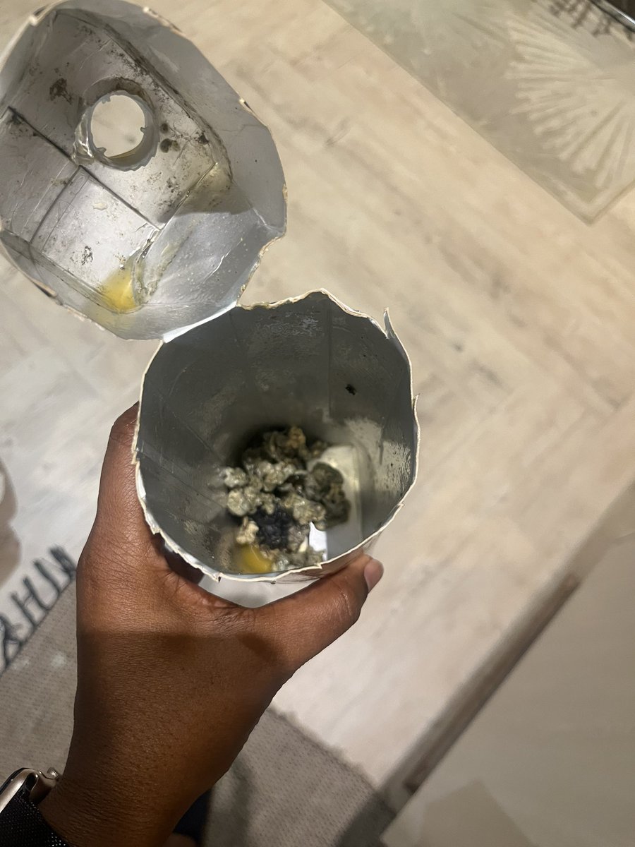 Just found this inside a @WOOLWORTHS_SA juice bottle🤮🤮We poured the juice and black stuff was coming out. We shook the bottle & could feel there was something else inside. Opened the bottle & this is what we found. @WOOLWORTHS_SA what’s this? @hellopetercom
