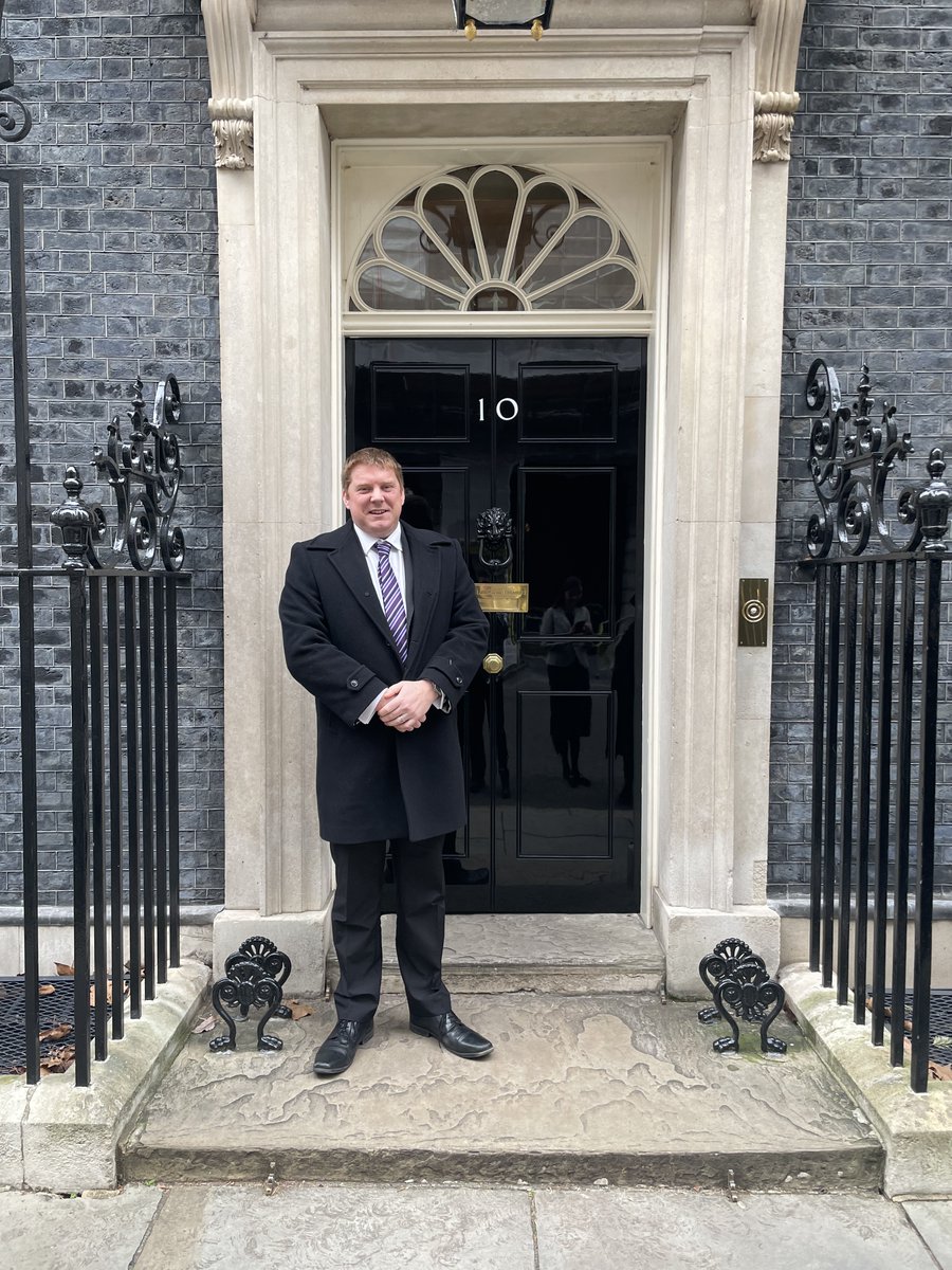 A real privilege to attend @10DowningStreet yesterday for a celebratory event ahead of The @lilacreviewuk launch today. It was inspiring to be in a room filled with people and organisations all committed to the review and bringing about real change for disabled entrepreneurs!