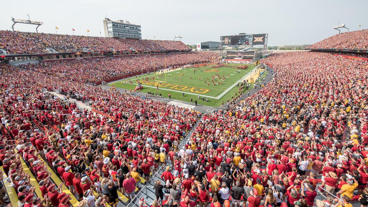 🔥🔥Blessed to receive an offer from Iowa State University @CycloneFB @CoachRasheed @coachjhemm @skyridgefb @BrandonHuffman @BlairAngulo @kanuch78 @Sasasquad1 @JonLehman