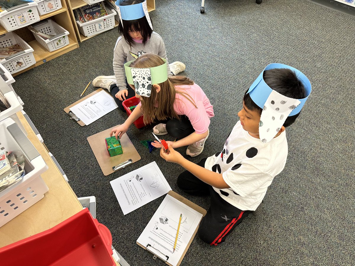 Team_Taylor1st's tweet image. Happy 101st Day of School! We designed a house to keep the dalmations safe from Cruella! #partofthepack