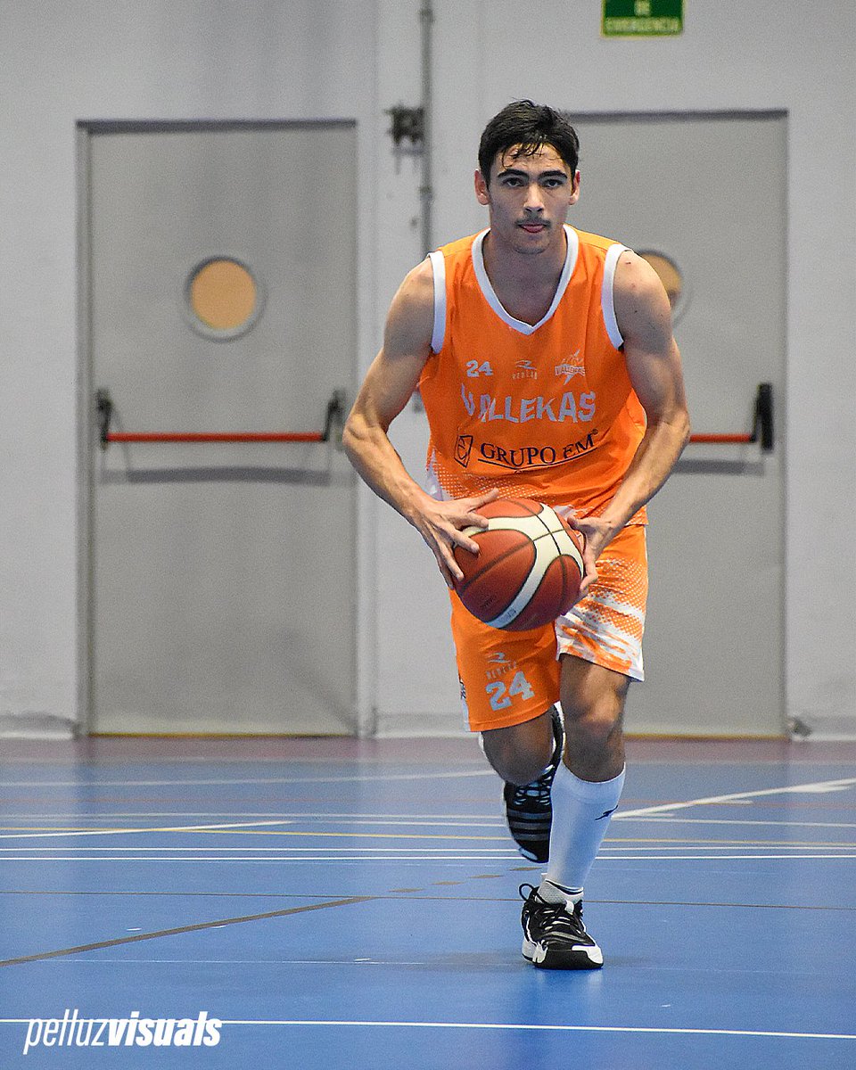 pelluzvisuals's tweet photo. 🏀 Trabajo fotográfico para @VallekasBasket en su encuentro frente a Calasancio 📸 https://t.co/LaG8Il1N1F